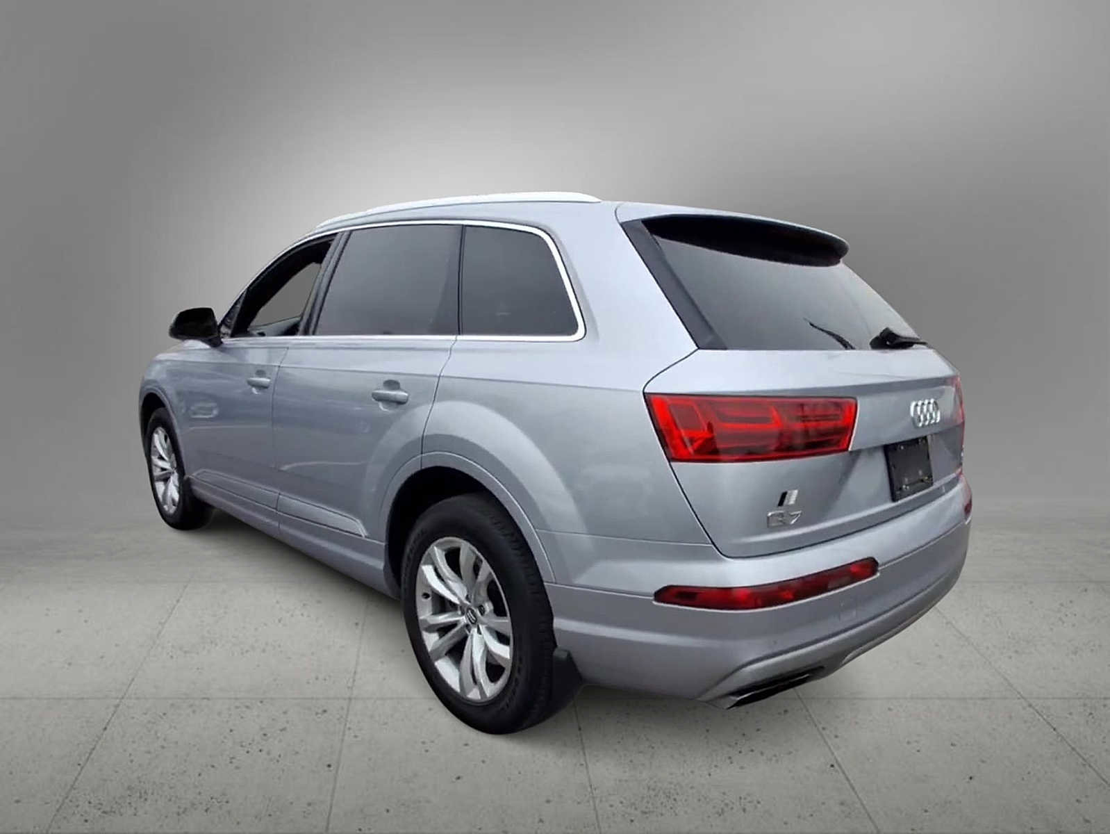 Used 2017 Audi Q7 3.0T Premium Plus image 6