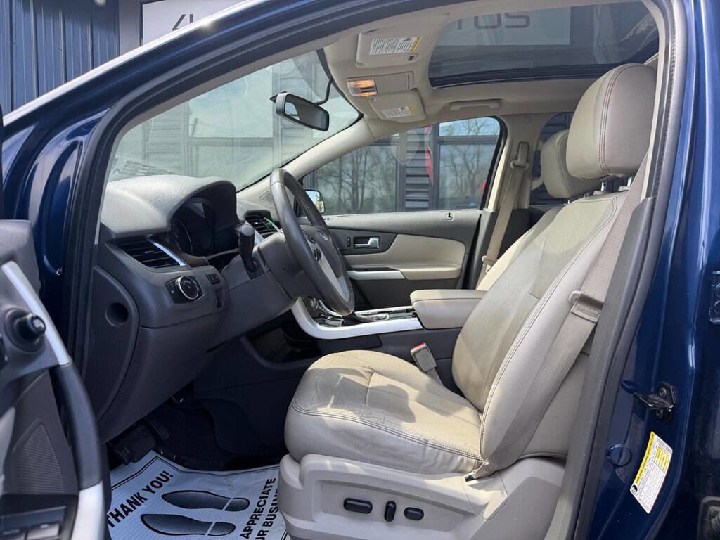 Used 2012 Ford Edge Limited AWD/4WD image 10