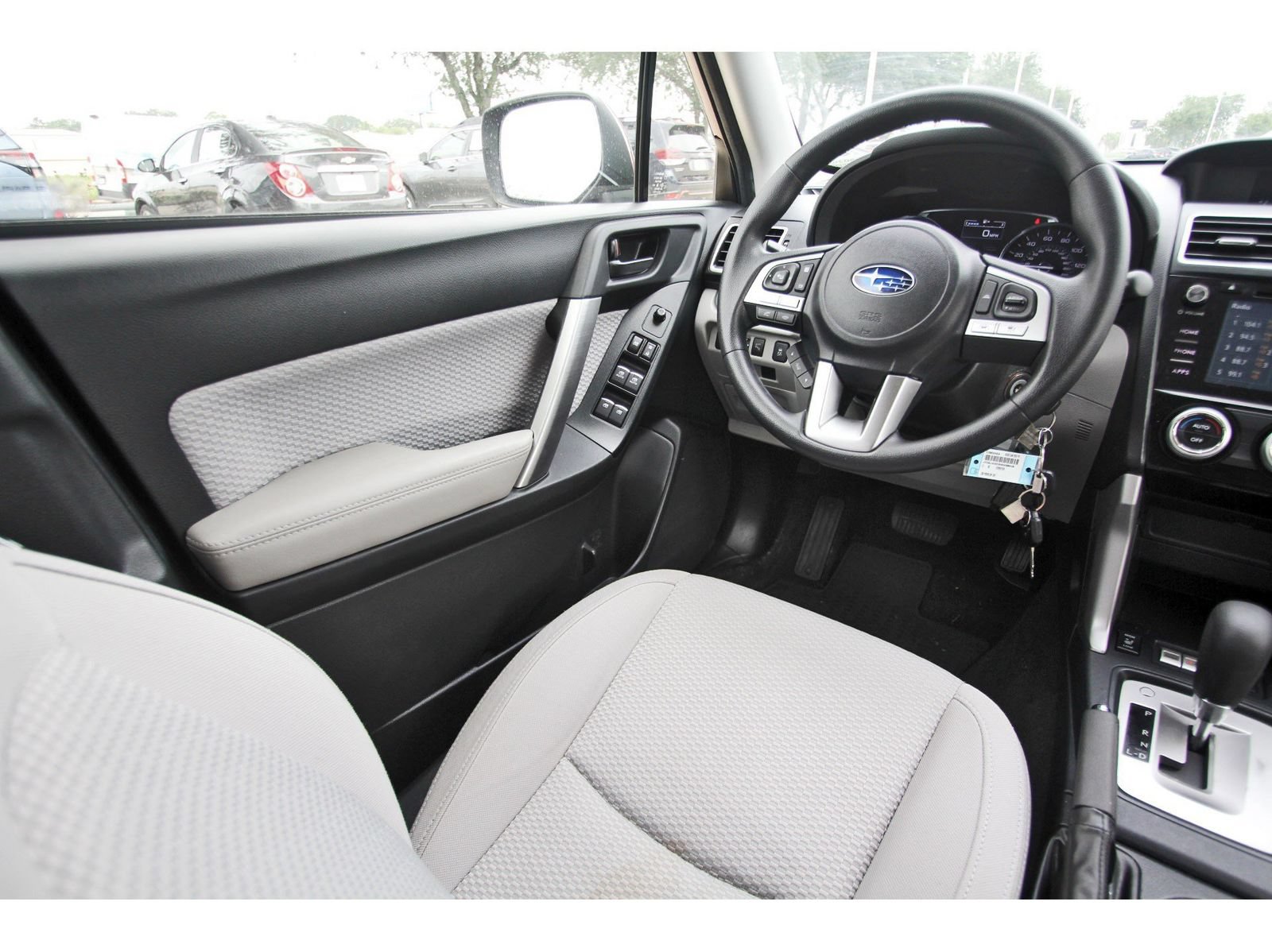 Used 2017 Subaru Forester 2.5i Premium AWD/4WD image 8