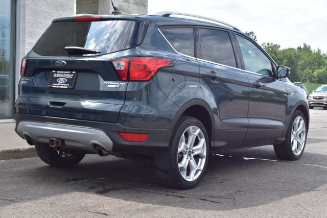 Used 2019 Ford Escape Titanium AWD/4WD image 17