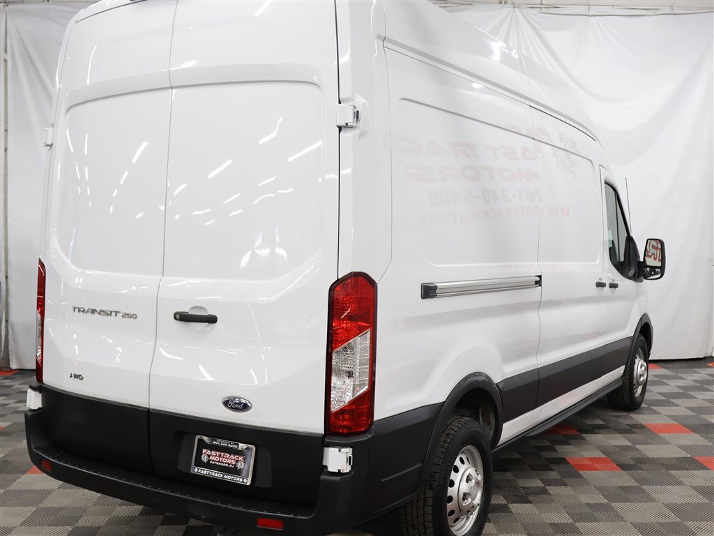 Used 2023 Ford Transit 250 148 High Roof AWD image 6