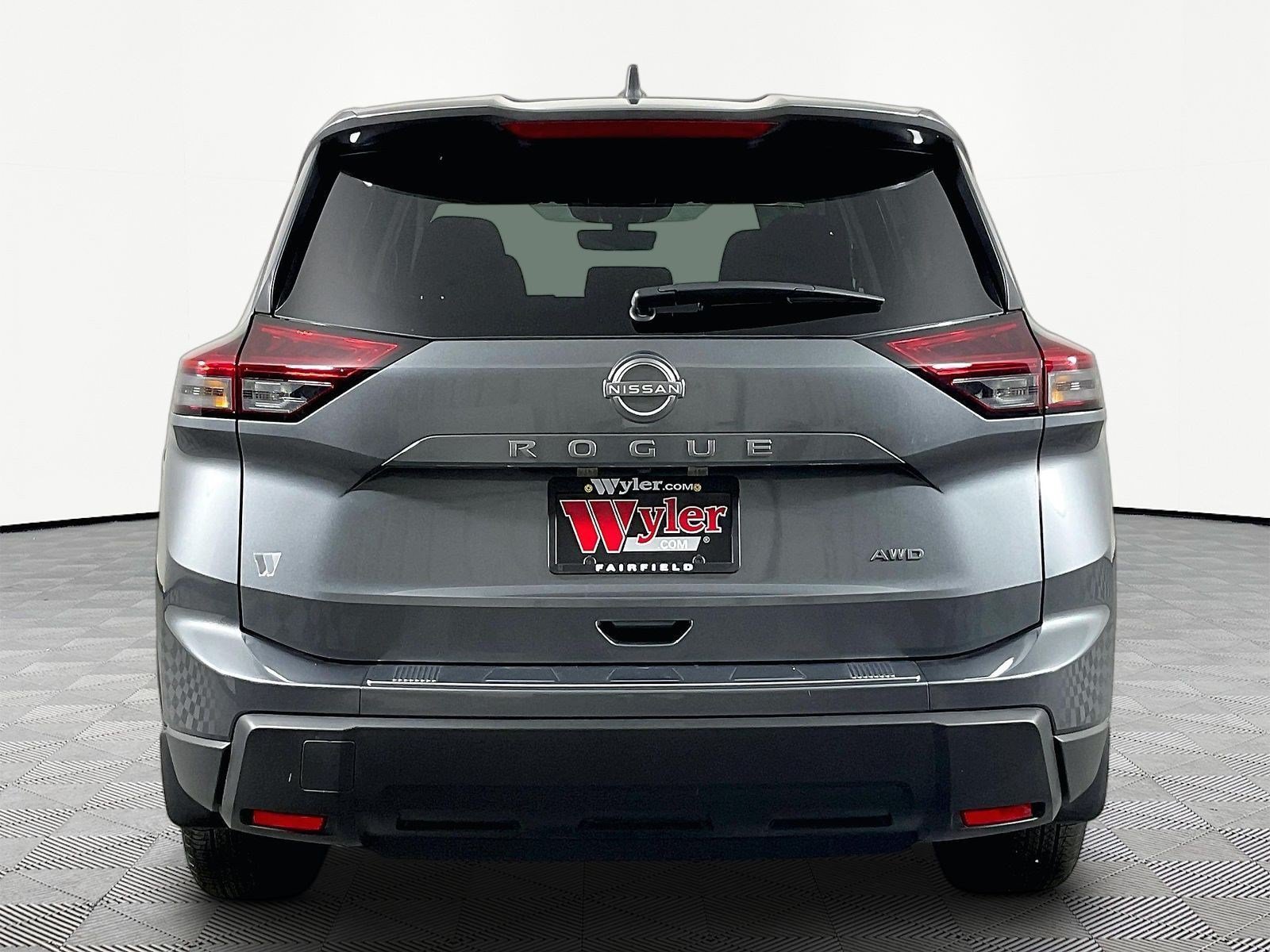 Used 2026 Nissan Rogue SV w/ Cold Weather Package AWD/4WD image 5