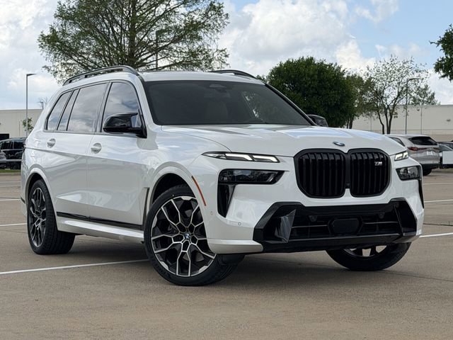 Used 2024 BMW X7 M60i w/ Executive Package image 2