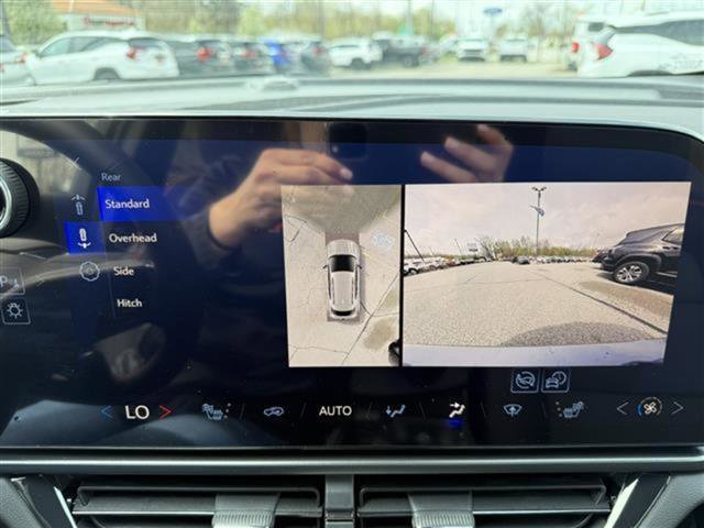 New 2025 Chevrolet Equinox EV RS image 26