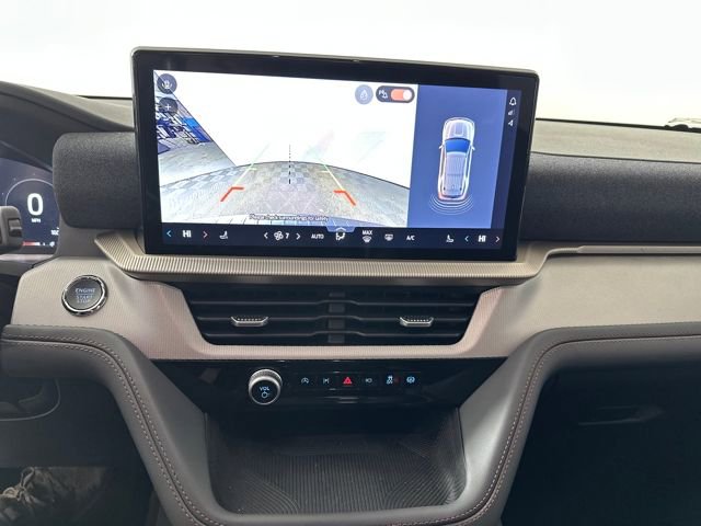 Used 2025 Ford Explorer Active image 22