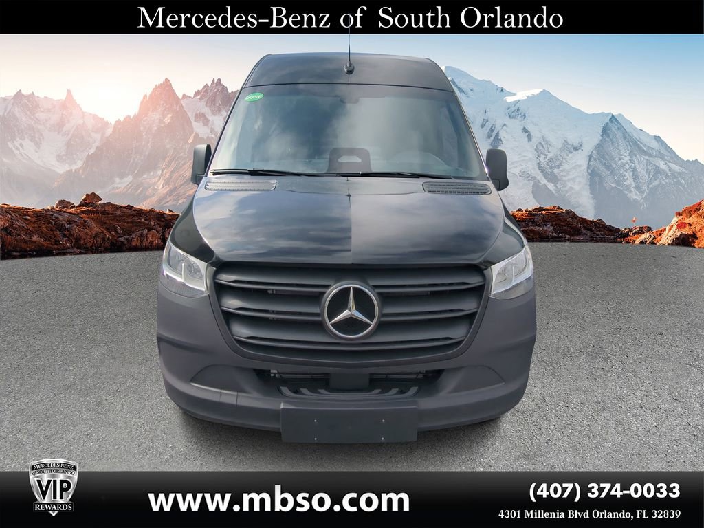 Used 2025 Mercedes-Benz Sprinter 2500 image 18