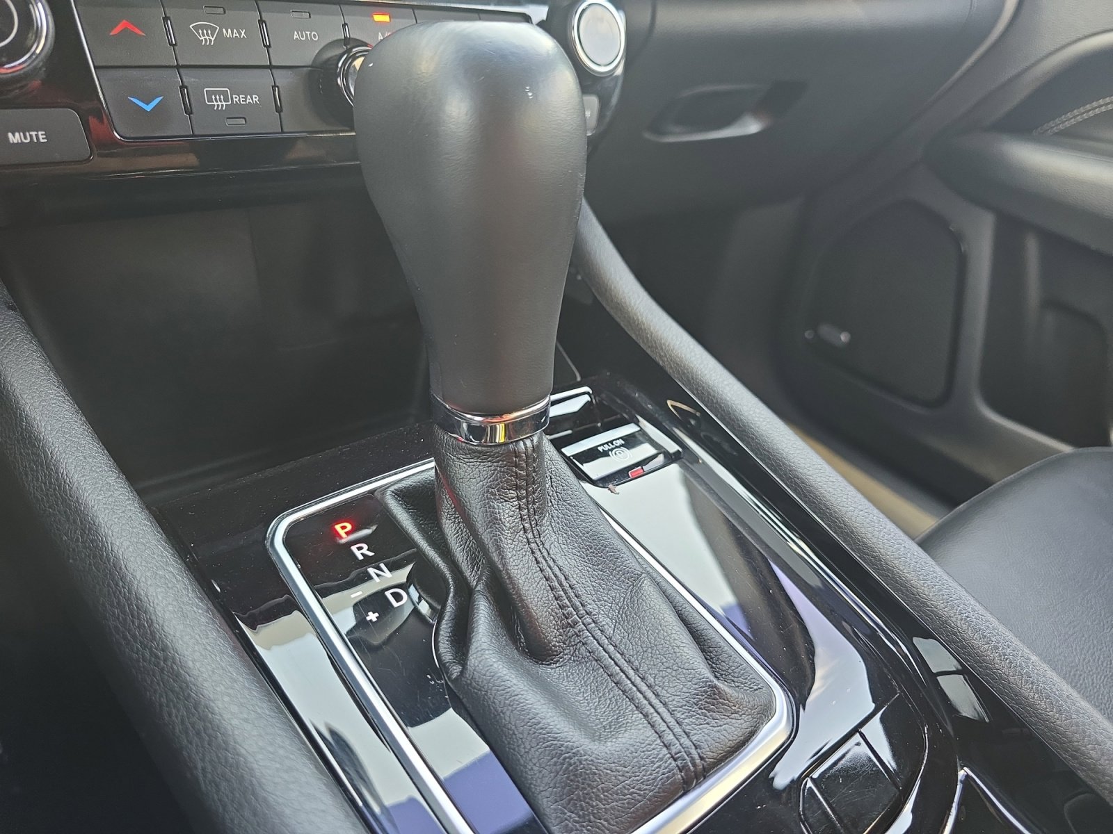 Used 2022 Jeep Compass Altitude w/ Sun and Sound Group image 20