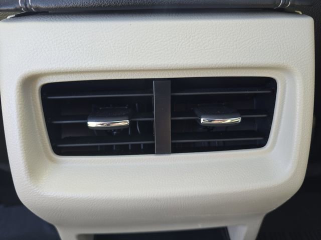 Certified 2023 Ford Edge Titanium w/ Class II Trailer Tow Package AWD/4WD image 30