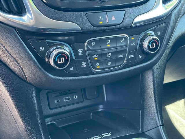 Used 2023 Chevrolet Equinox Premier AWD/4WD image 23