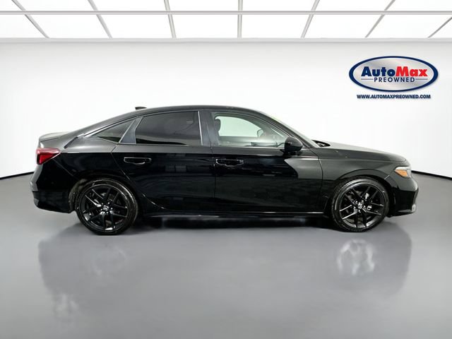 Used 2025 Honda Civic Sport image 9