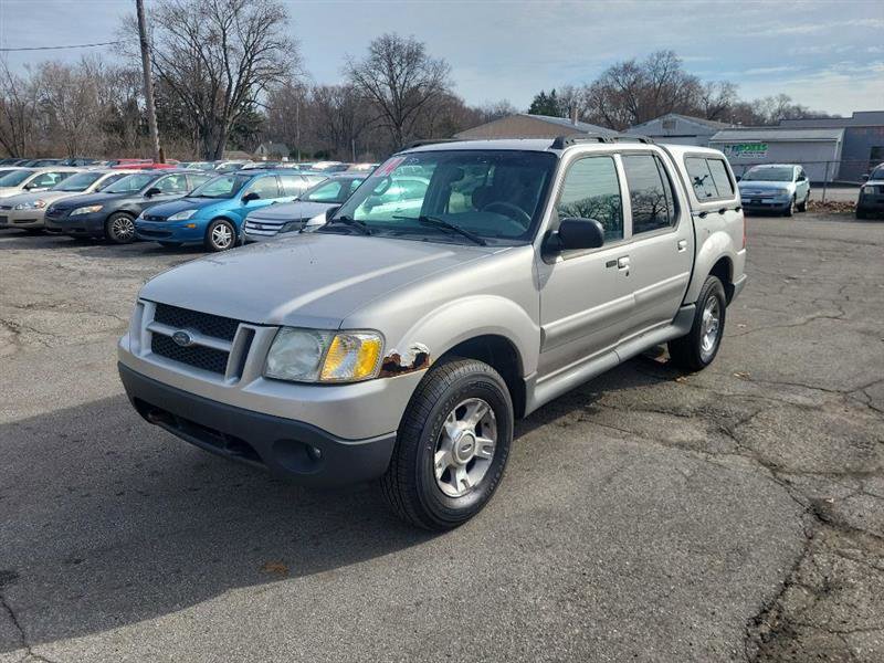 Used 2004 Ford Explorer Sport Trac 4x4 image 3