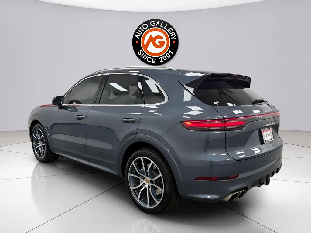 Used 2019 Porsche Cayenne Turbo AWD/4WD image 5