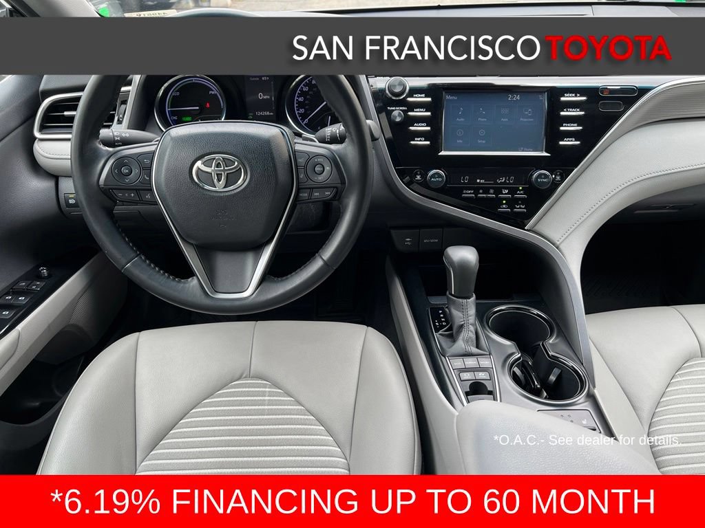 Certified 2018 Toyota Camry SE FWD image 30