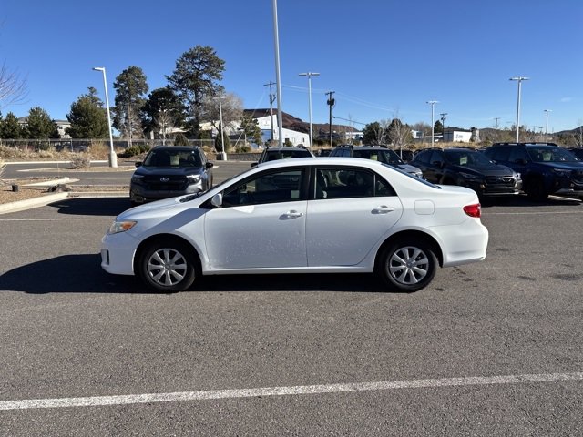 Used 2011 Toyota Corolla image 6
