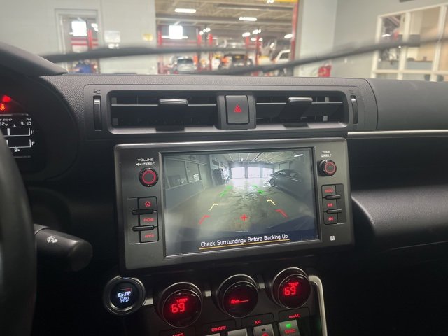 Used 2023 Toyota GR86 image 17