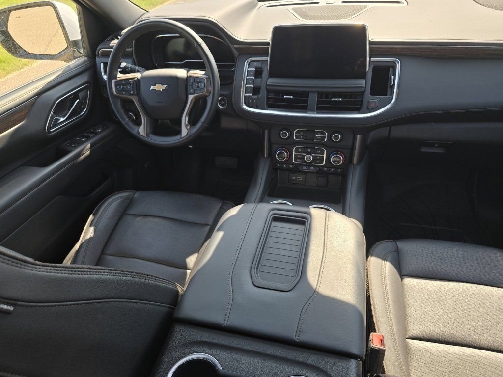 Used 2024 Chevrolet Tahoe High Country AWD/4WD image 27