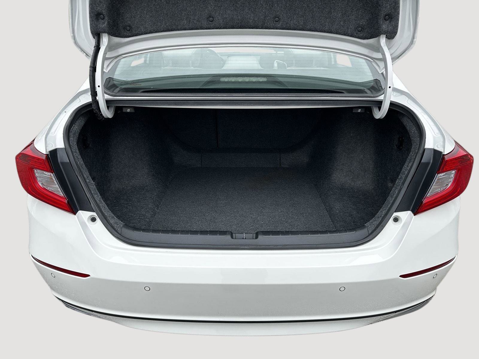 Certified 2019 Honda Accord Touring image 24