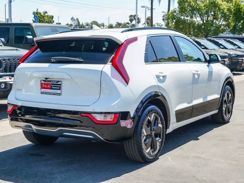 Used 2024 Kia Niro Wind FWD image 4