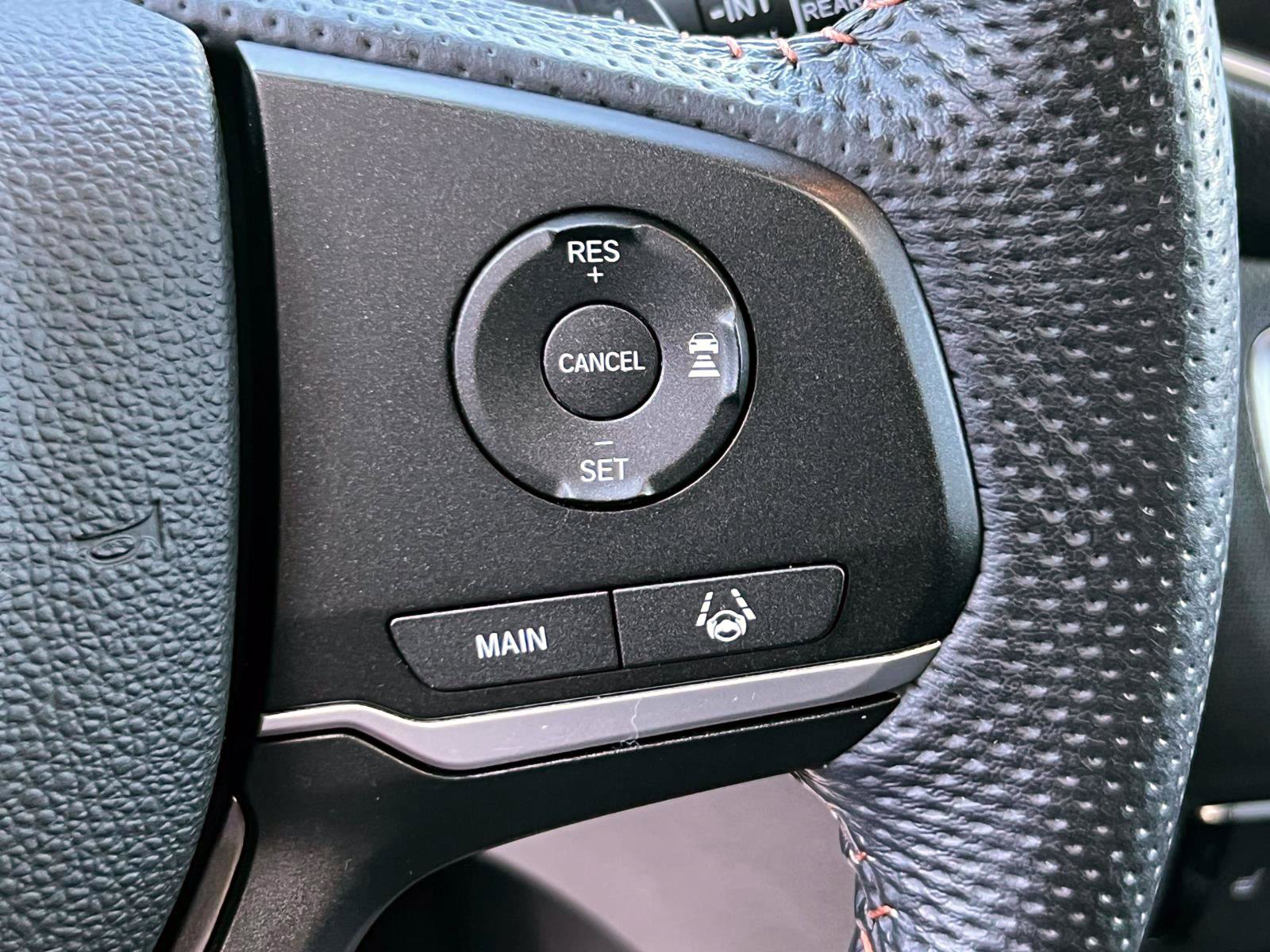 Certified 2022 Honda Pilot TrailSport image 23