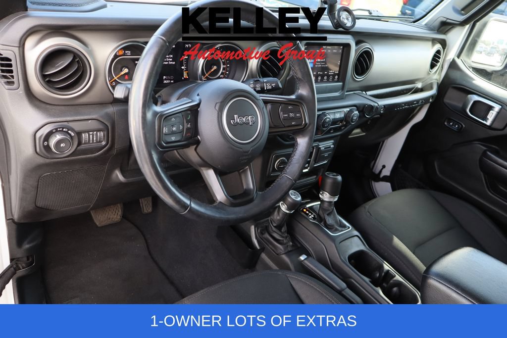 Used 2021 Jeep Wrangler Sport AWD/4WD image 12