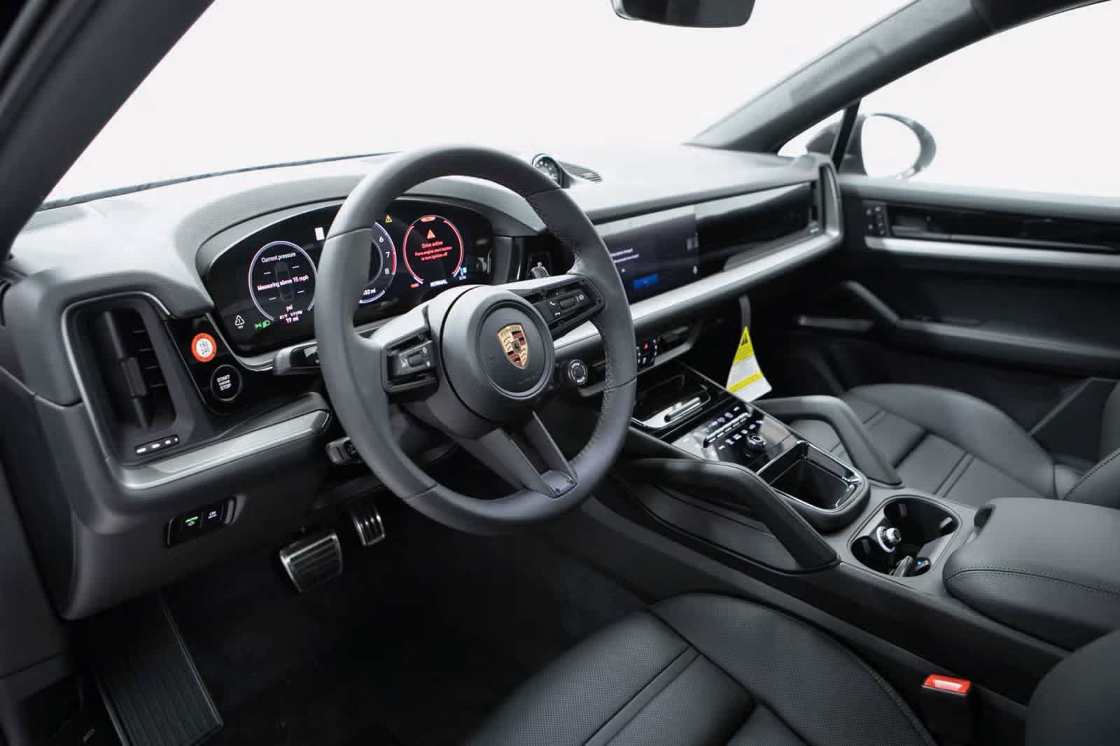 Certified 2026 Porsche Cayenne S AWD/4WD image 4