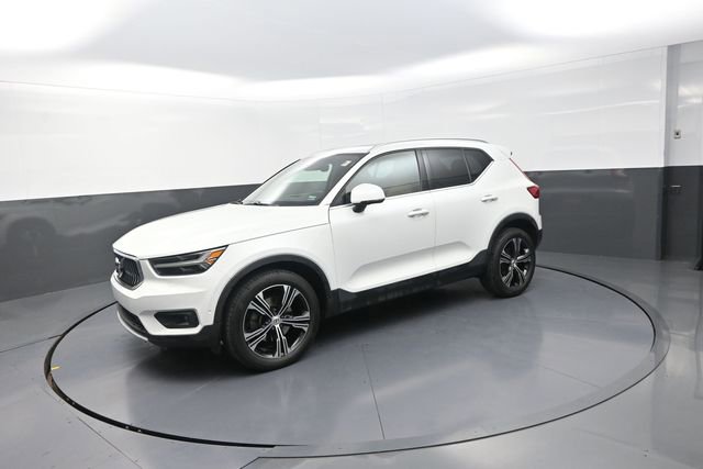 Used 2020 Volvo XC40 T4 Inscription w/ Protection Package Premier FWD image 41