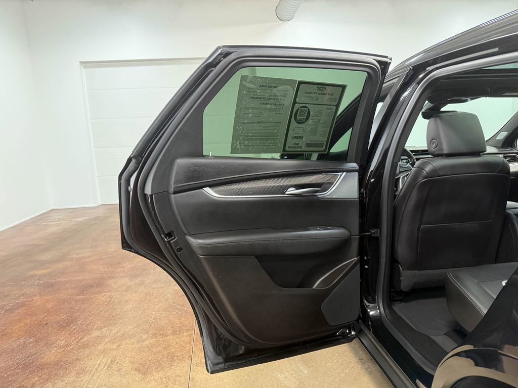 Used 2024 Cadillac XT5 Sportv w/ Technology Package image 46