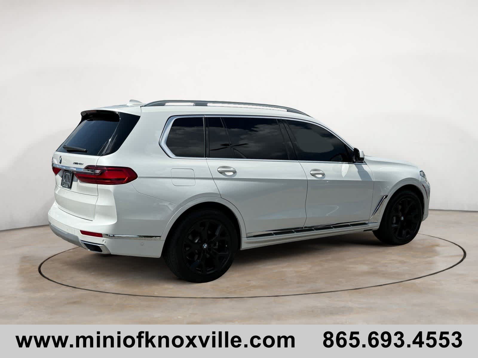 Used 2020 BMW X7 xDrive40i w/ Executive Package AWD/4WD image 3