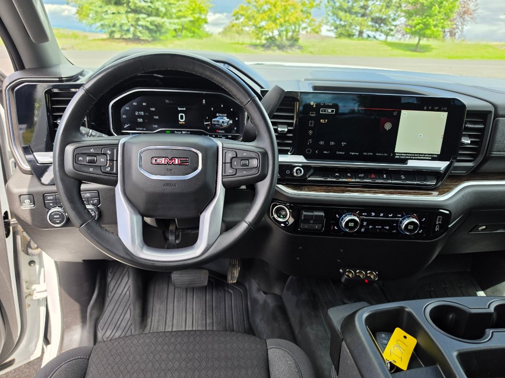 Used 2024 GMC Sierra 1500 SLE w/ X31 Off-Road Package AWD/4WD image 13