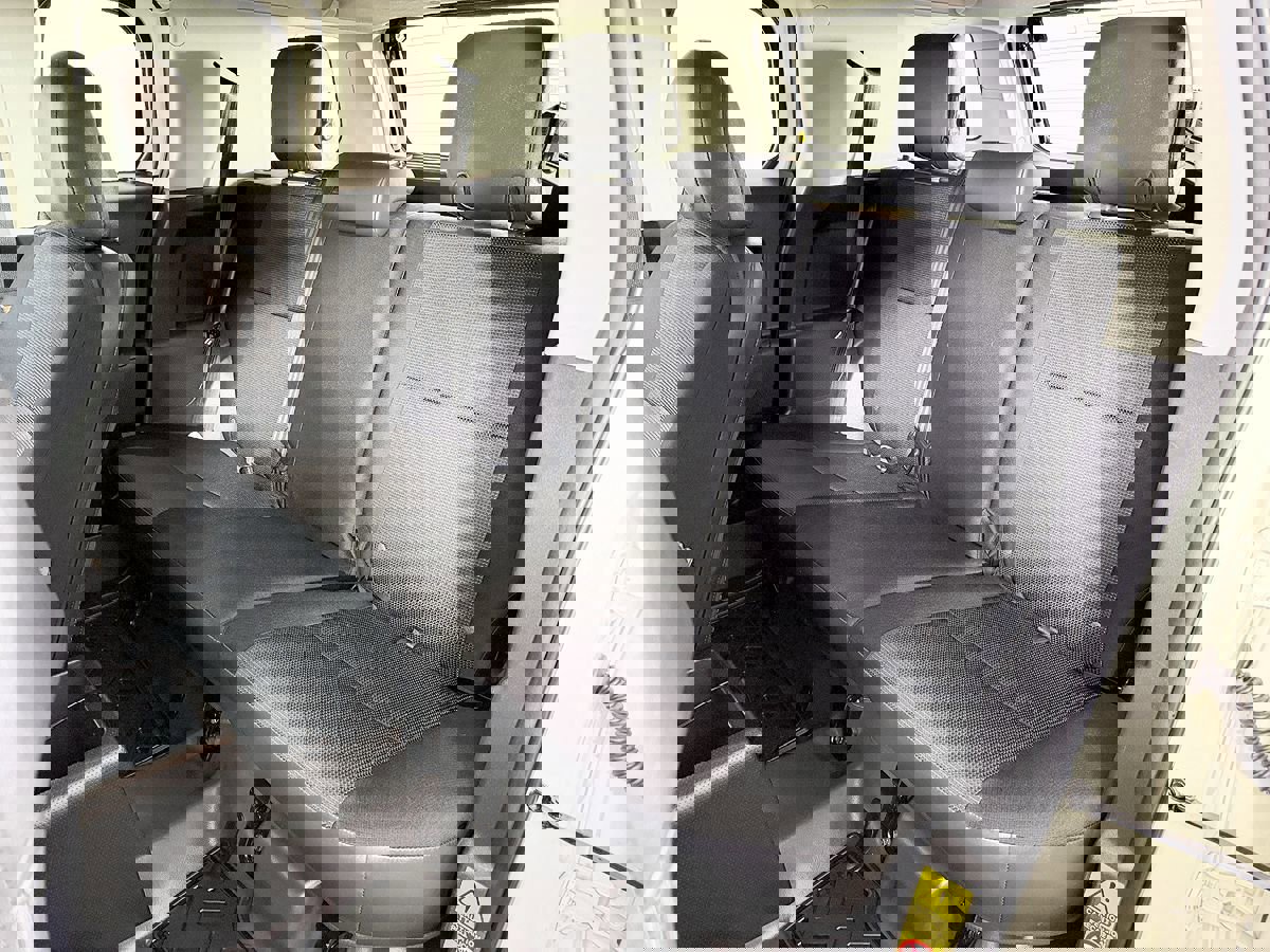 Used 2013 Toyota FJ Cruiser 4WD image 34