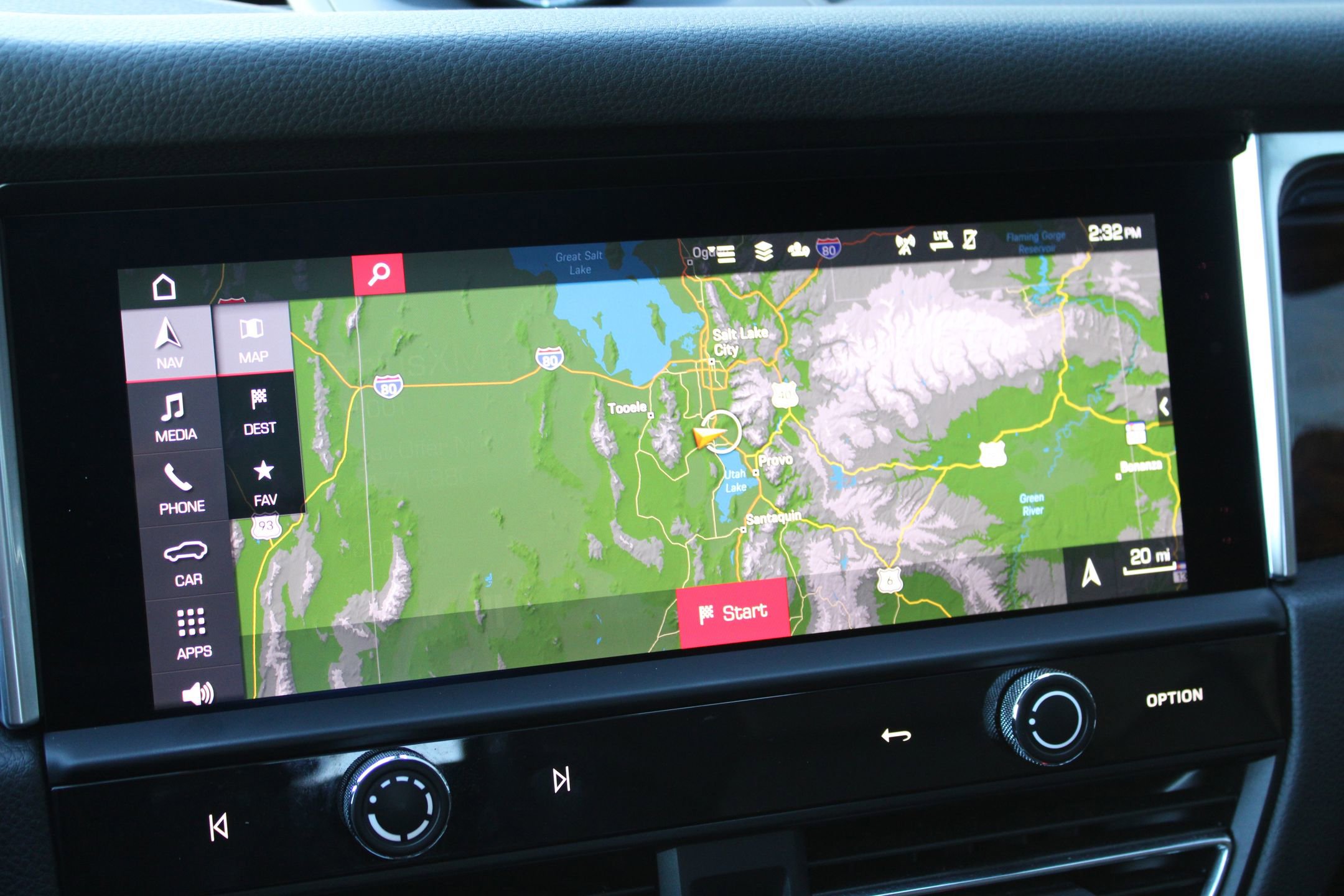 Certified 2023 Porsche Macan image 20