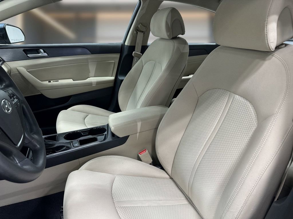 Used 2016 Hyundai Sonata Sport FWD image 7