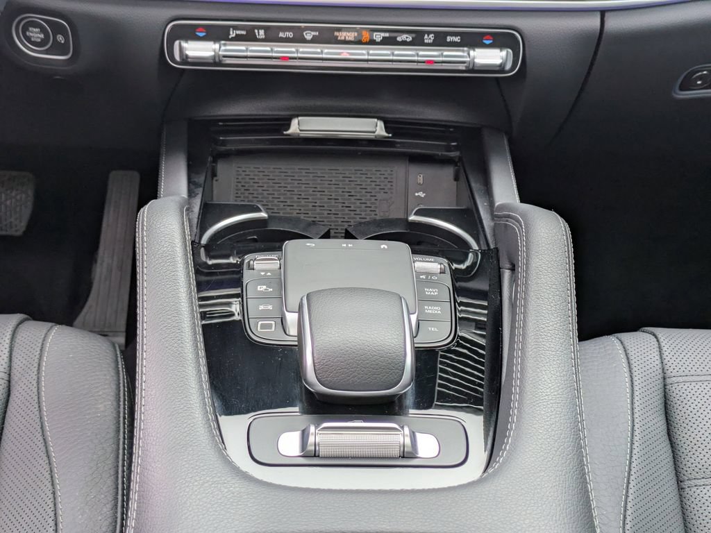 Used 2025 Mercedes-Benz GLS 450 4MATIC image 27