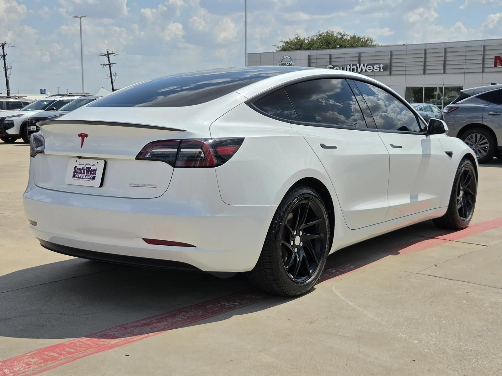 Used 2023 Tesla Model 3 Performance AWD/4WD image 5