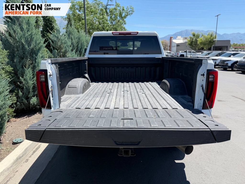 Used 2026 GMC Sierra 3500 SLT AWD/4WD image 34
