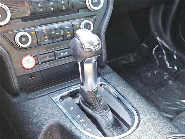 Used 2017 Ford Mustang Coupe RWD image 14