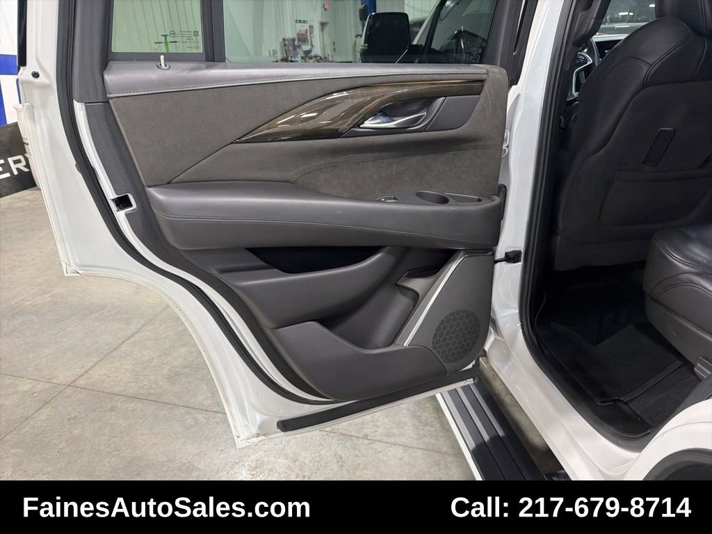Used 2018 Cadillac Escalade Platinum image 64