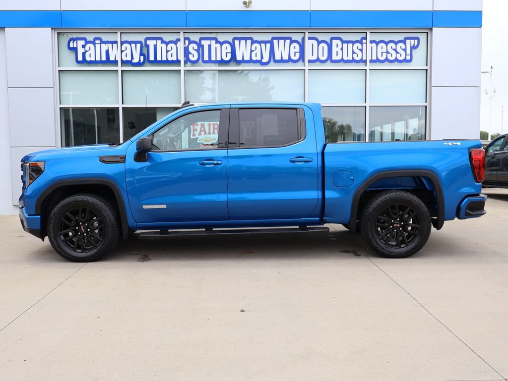 Certified 2022 GMC Sierra 1500 Elevation w/ LPO, Elevation Black Package AWD/4WD image 7