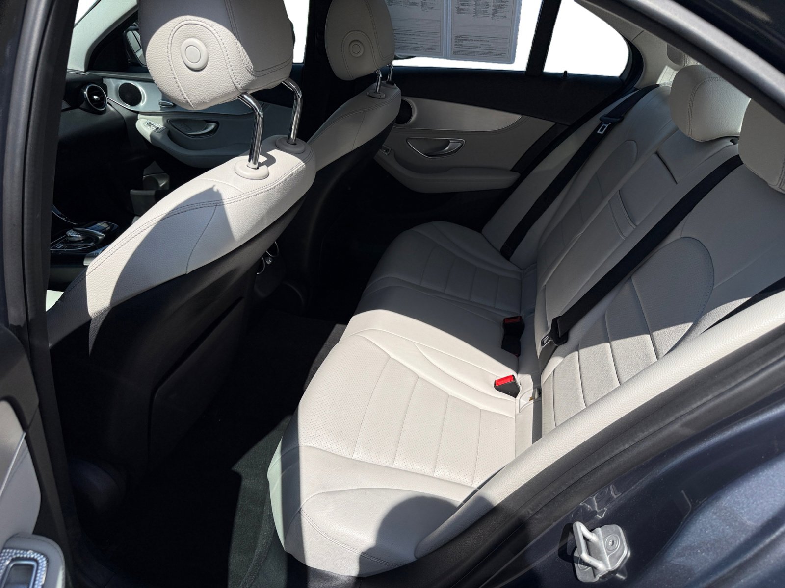 Used 2015 Mercedes-Benz C 300 Sedan image 16