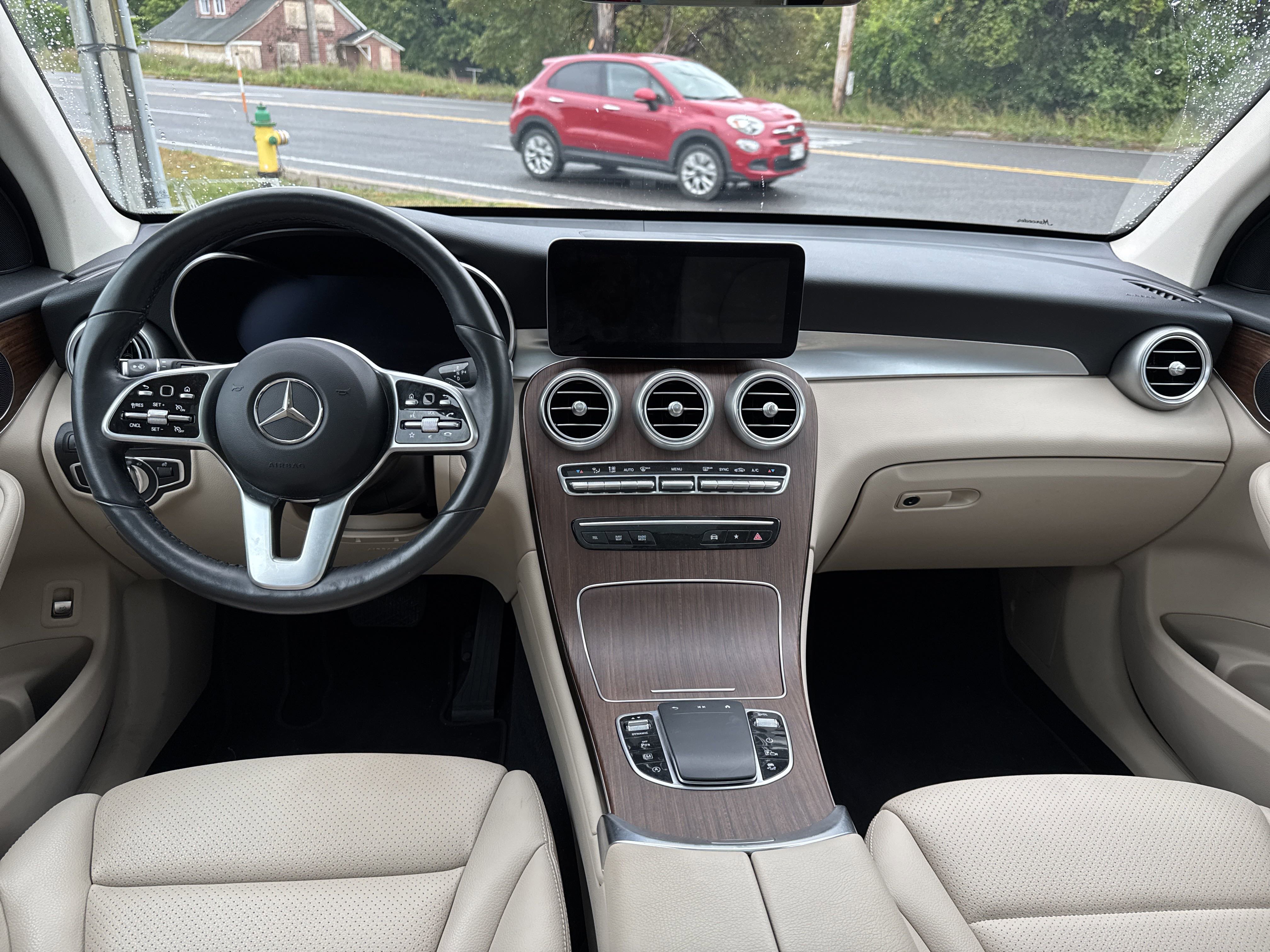 Certified 2022 Mercedes-Benz GLC 300 4MATIC image 11