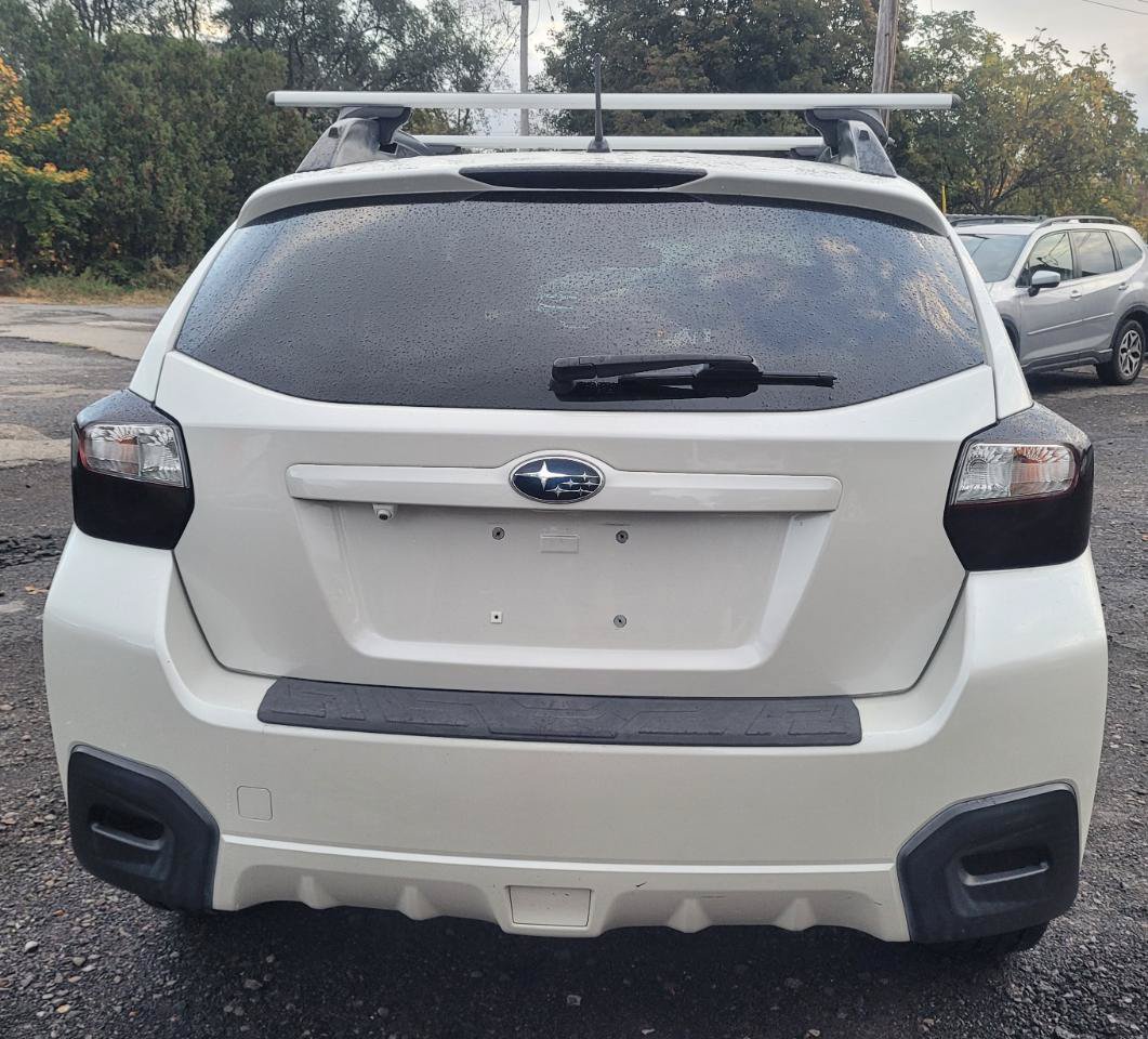 Used 2014 Subaru Crosstrek 2.0i Premium AWD/4WD image 7