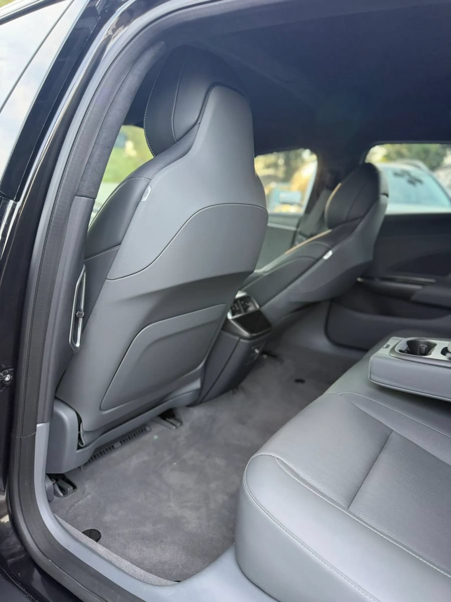 Used 2024 Lucid Air Pure RWD image 17