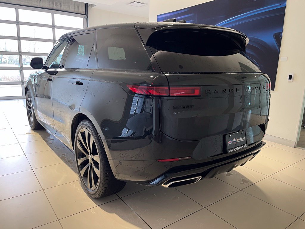 Used 2023 Land Rover Range Rover Sport SE Dynamic AWD/4WD image 7