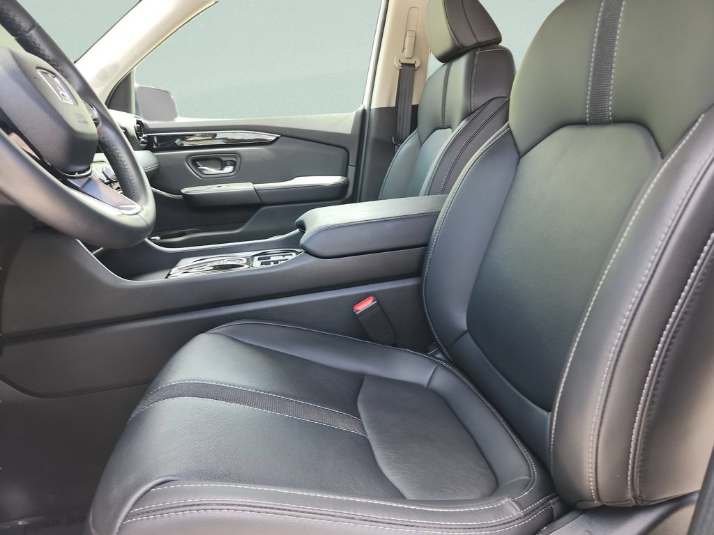 Certified 2025 Honda Pilot EX-L image 19