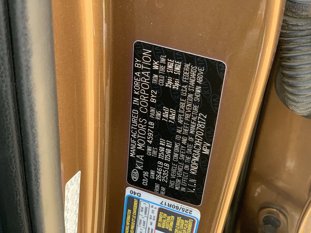 Used 2017 Kia Sportage LX image 32