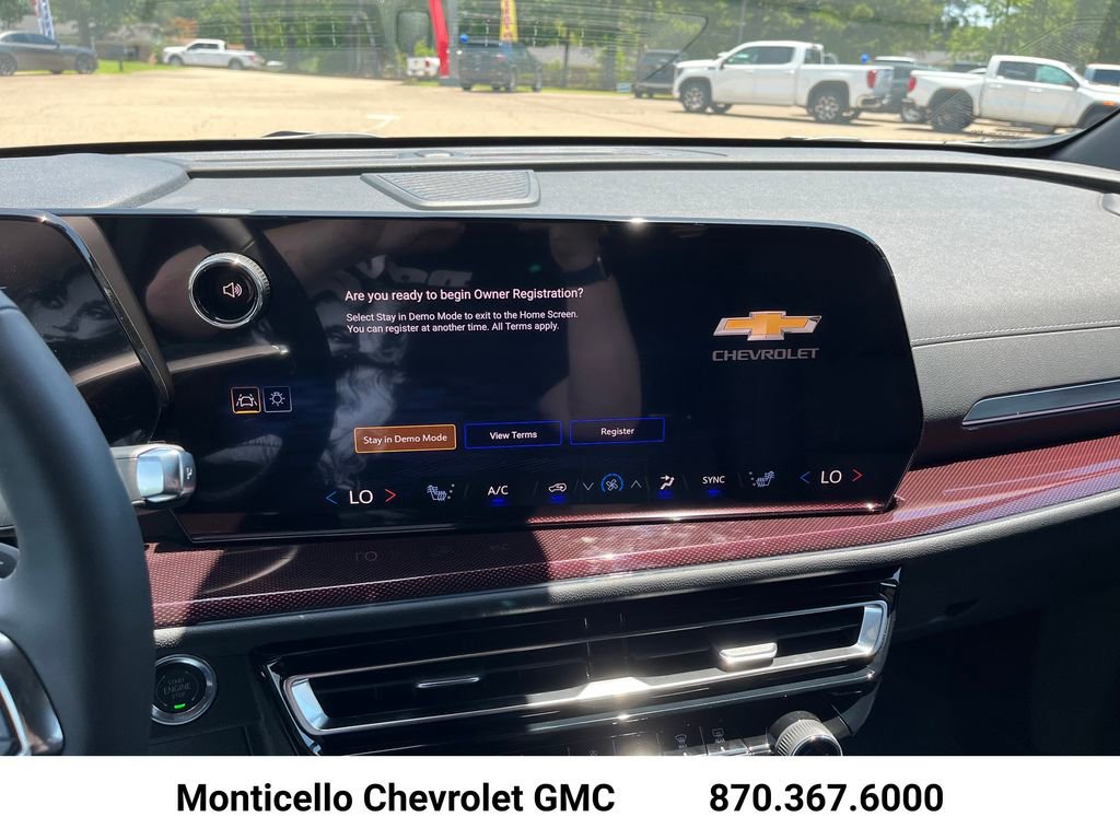 New 2026 Chevrolet Traverse Z71 w/ Enhanced Driving Package AWD/4WD image 19