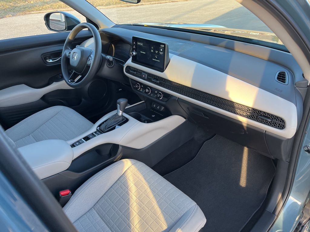 Used 2026 Honda HR-V LX image 23