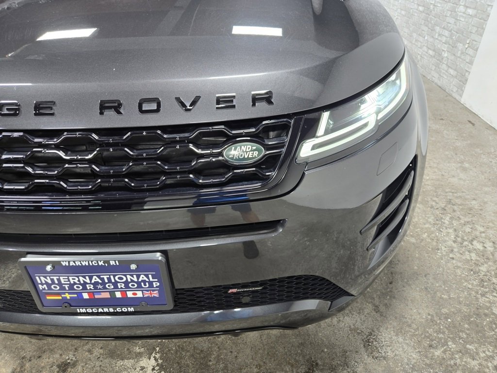 Used 2023 Land Rover Range Rover Evoque R-Dynamic SE image 6