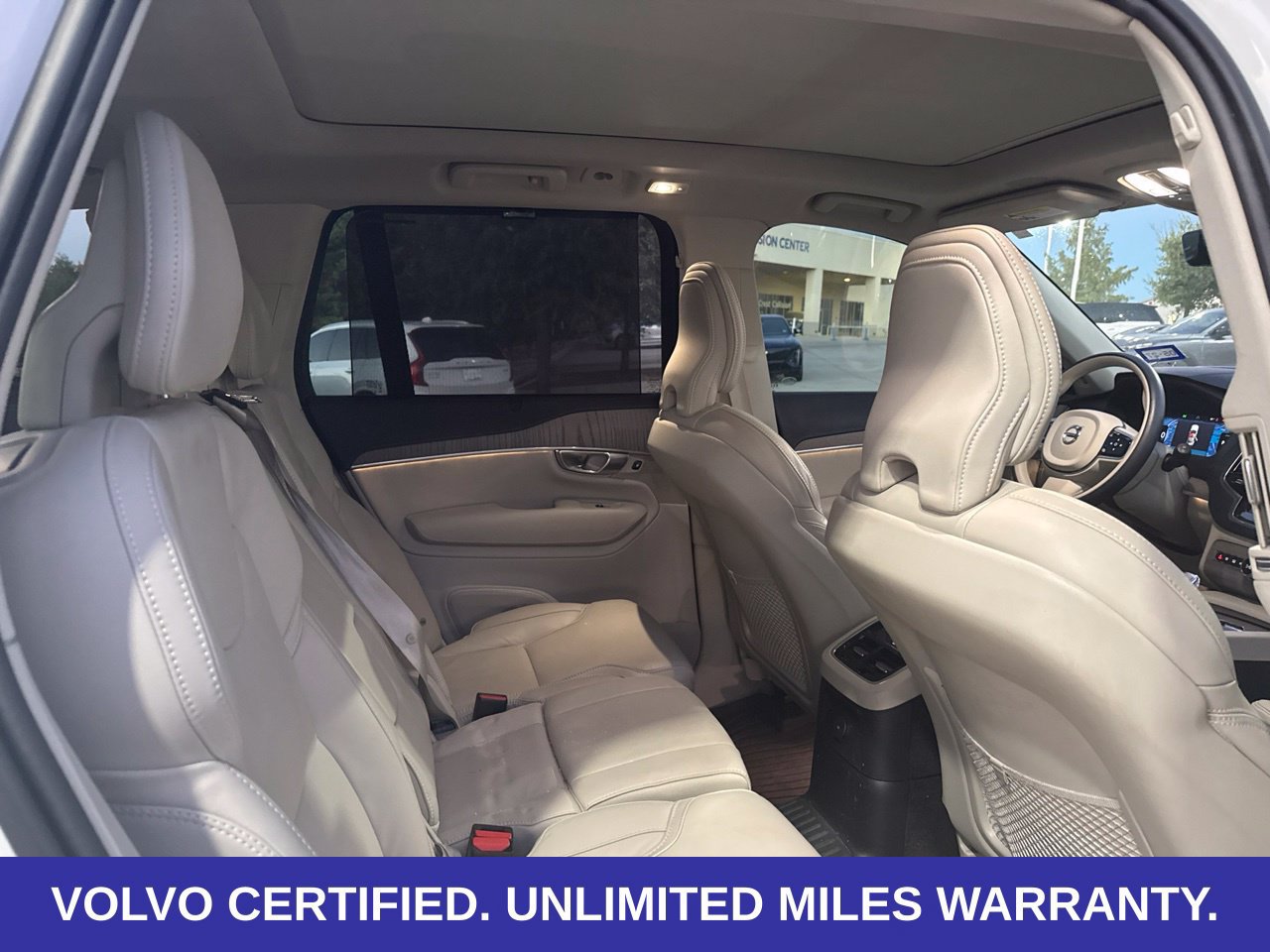 Certified 2024 Volvo XC90 T8 Ultimate w/ Protection Package Premier AWD/4WD image 26