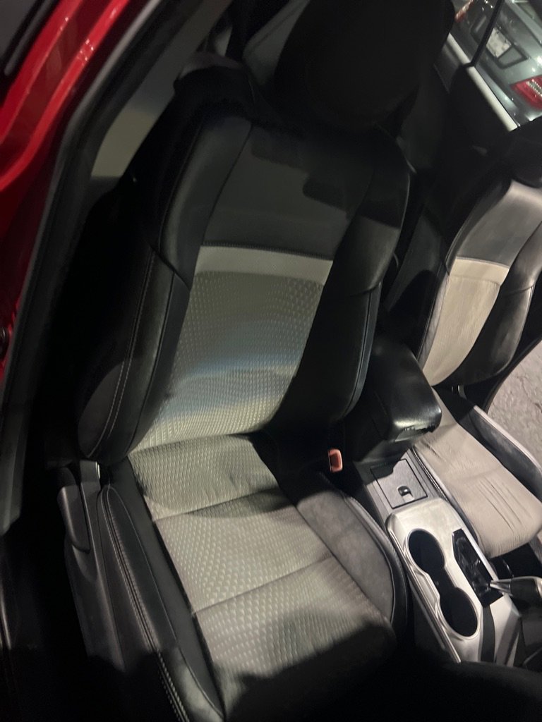 Used 2012 Toyota Camry SE image 19